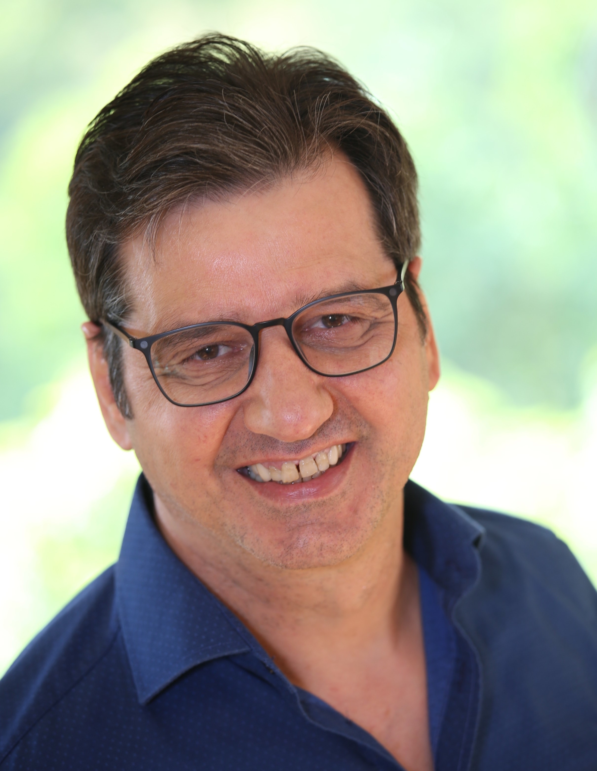 Sakis Stavrou, Medium und Tarotexperte